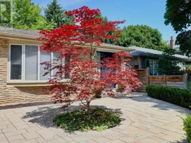 House for rent in Oakville, Ontario