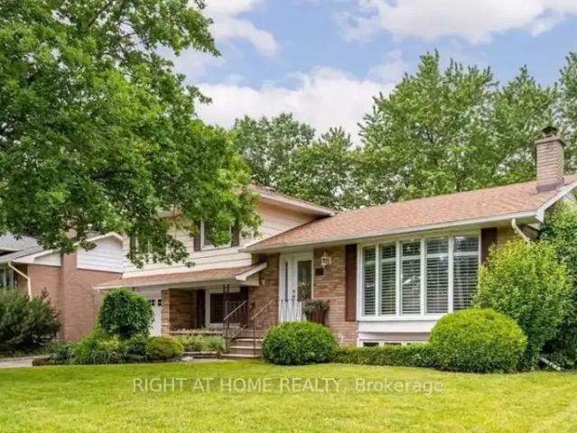 House for rent in Oakville, Ontario