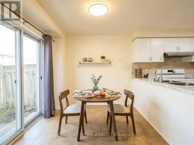 House for rent in Oakville, Ontario