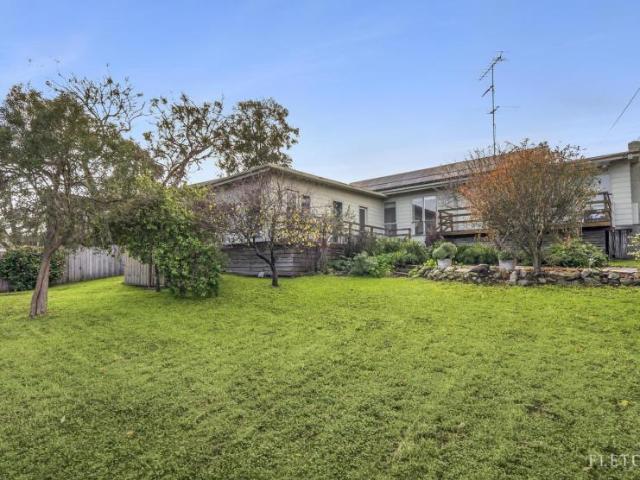 House for sale in Ocean Grove, City of Greater Geelong