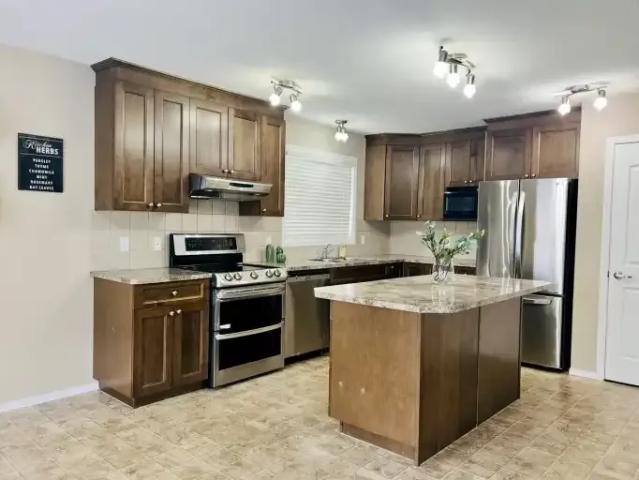 House for rent in Okotoks, Alberta