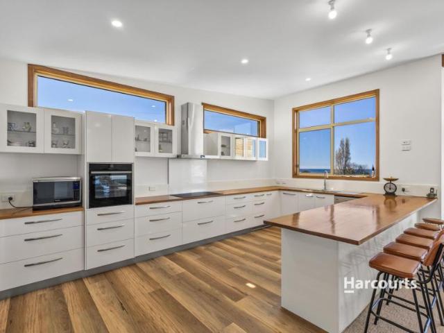 House for sale in Penguin, Central Coast