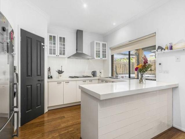 House for rent in Sanctuary Lakes, Melbourne