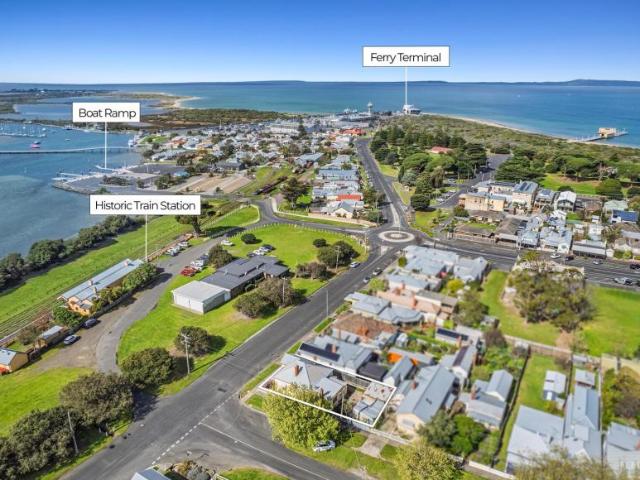 House for sale in Queenscliff, Borough of Queenscliffe