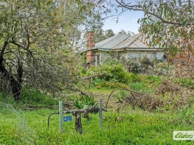House for sale in Ravenswood South, Shire of Mount Alexander
