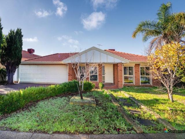 House for sale in Roxburgh Park, Melbourne