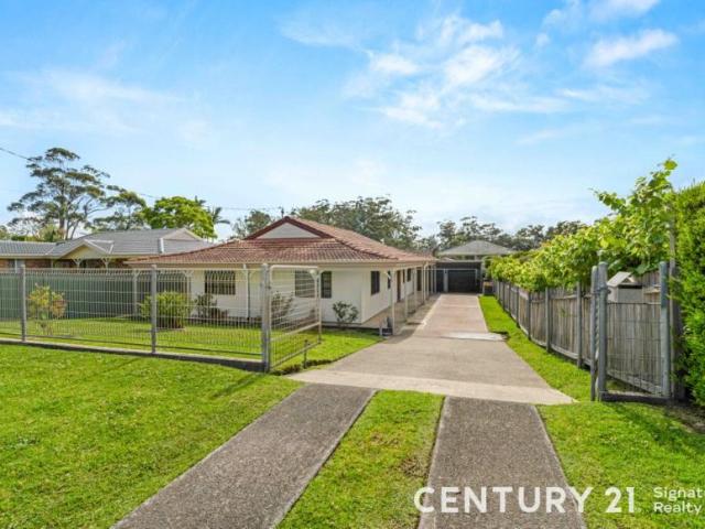 House for sale in Sanctuary Lakes, Melbourne
