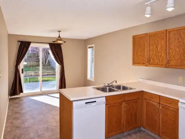 House for rent in Regency Park, Sherwood Park