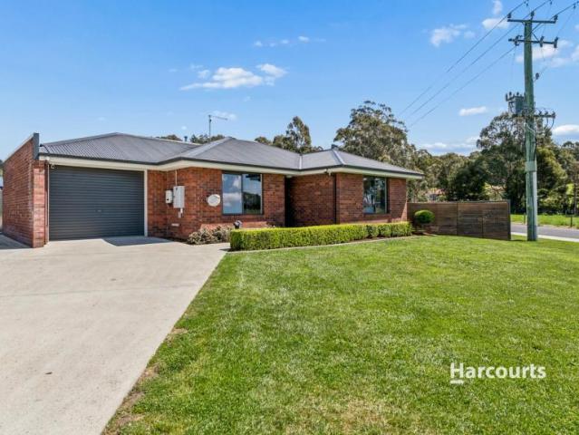 House for sale in Spreyton, Devonport