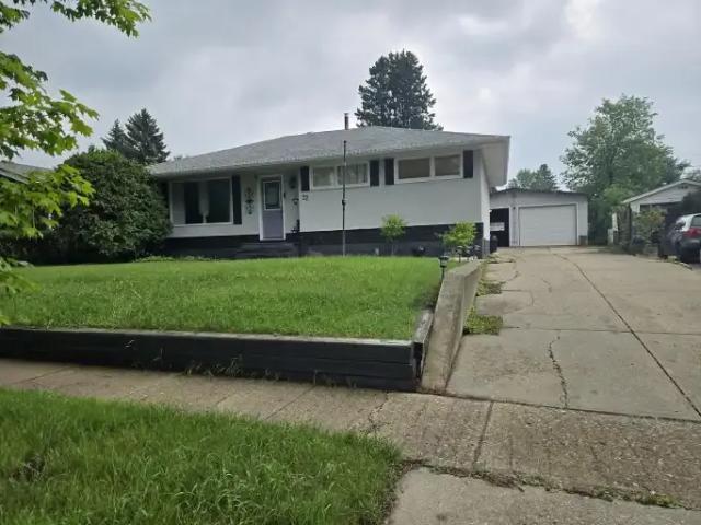 House for rent in Saint Albert, Alberta