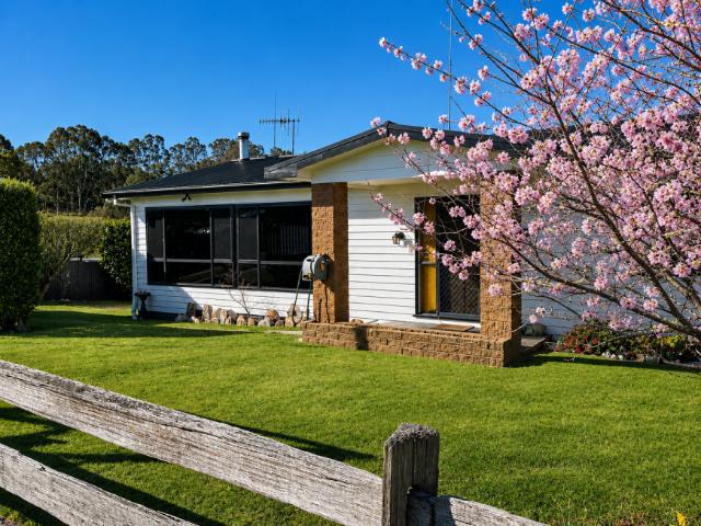 House for sale in St Marys, Break O'Day