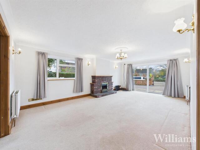 House for rent in Stone with Bishopstone and Hartwell, Stone
