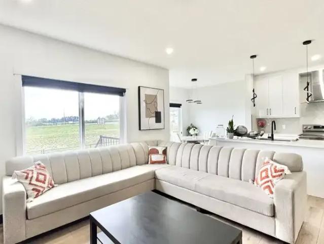 House for rent in Lakewood, Strathmore
