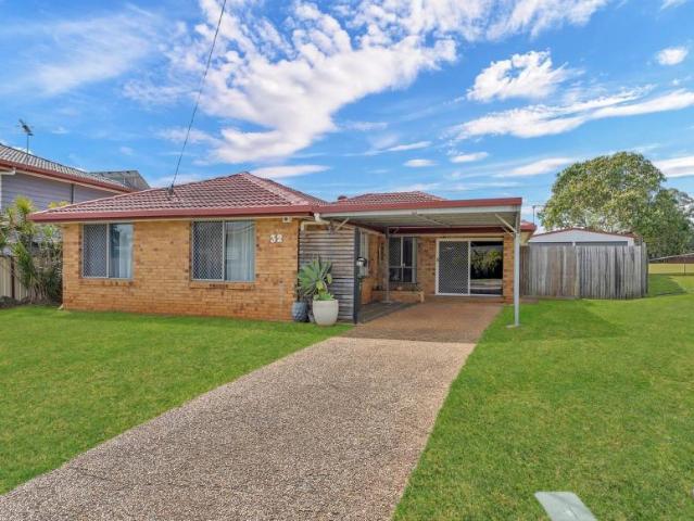 House for sale in Strathpine, Greater Brisbane