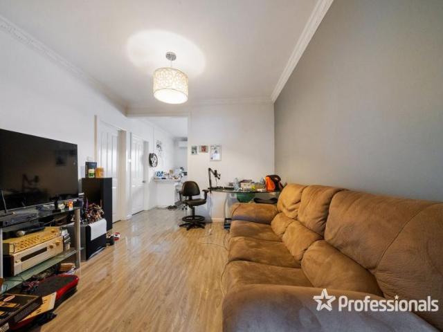 House for sale in Sunshine North, Melbourne