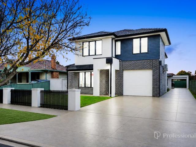 House for sale in Sunshine, Melbourne