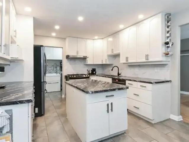 House for rent in Surrey, British Columbia