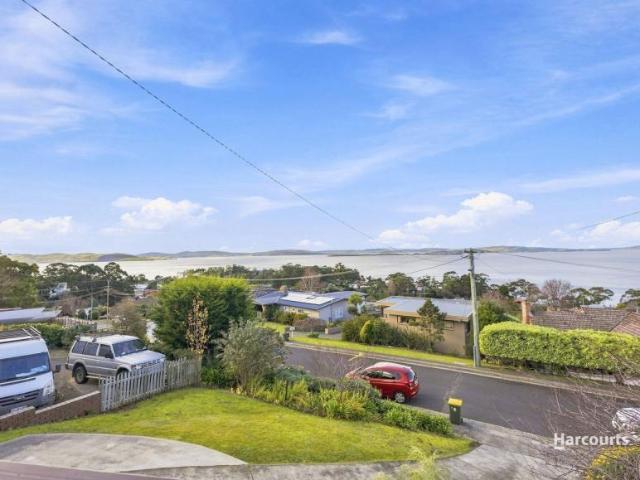House for sale in Taroona, Hobart