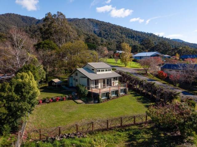 House for sale in Tawonga South, Victoria