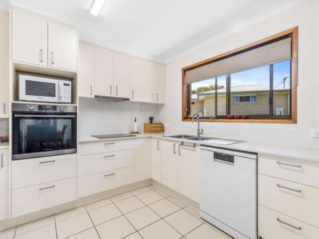 House for sale in Tin Can Bay City, Tin Can Bay