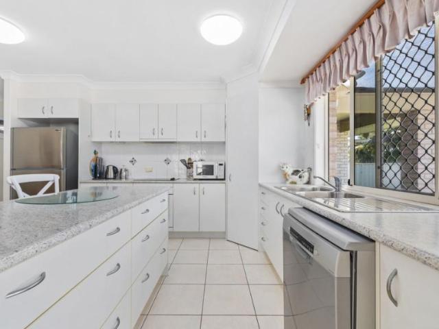 House for sale in Tin Can Bay City, Tin Can Bay