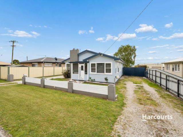 House for sale in Ulverstone
