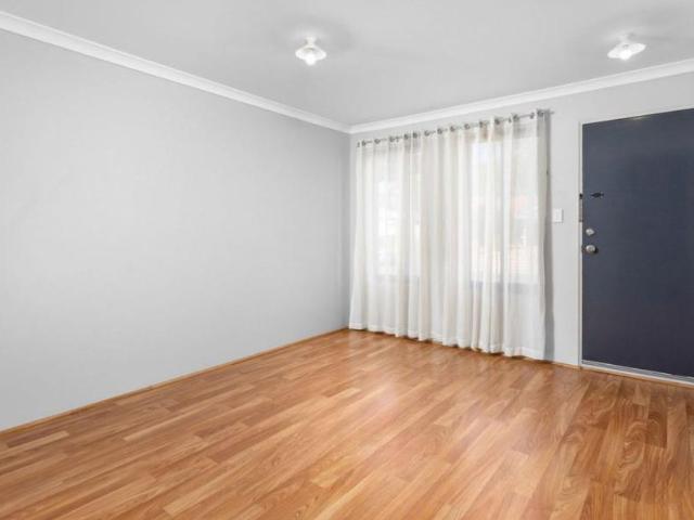 House for rent in Usher, Western Australia