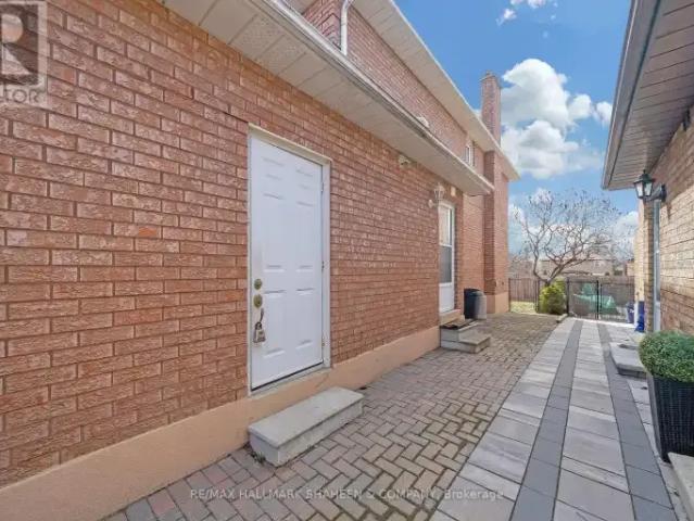 House for rent in York, Ontario