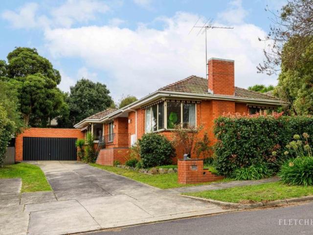 House for sale in Viewbank, Melbourne