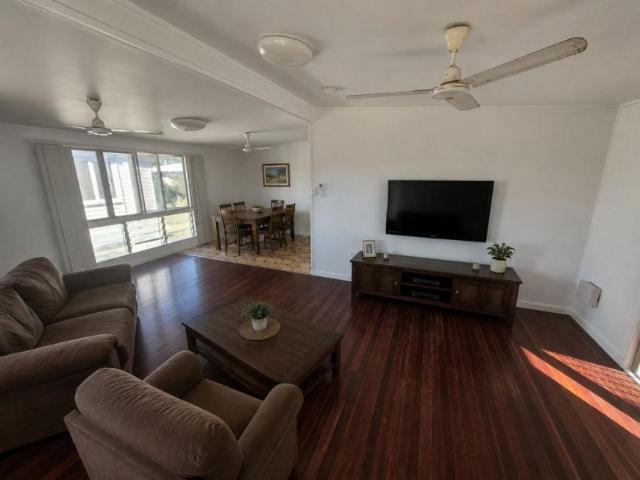 House for sale in Vincent, Queensland