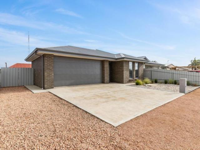 House for sale in Wallaroo, Copper Coast Council
