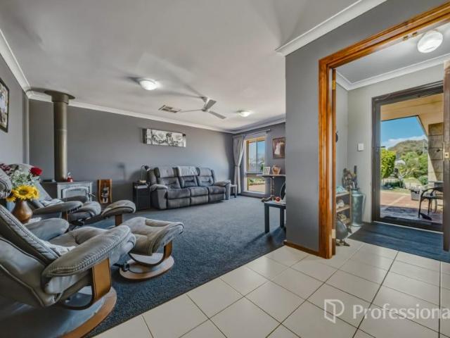 House for sale in Waroona, Shire Of Waroona