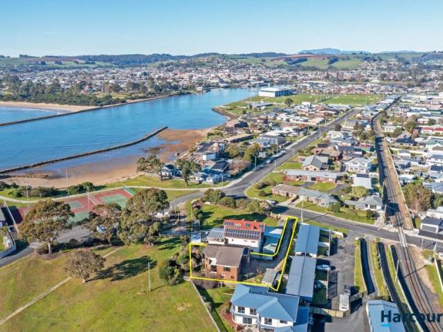 House for sale in West Ulverstone, Ulverstone