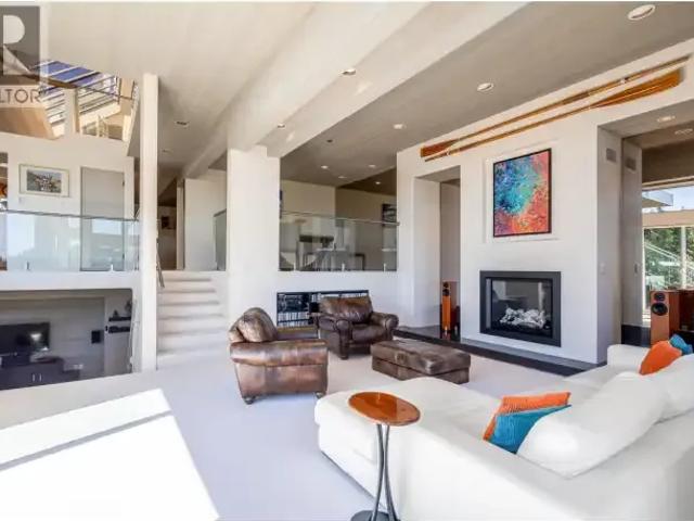 House for rent in West Vancouver, British Columbia