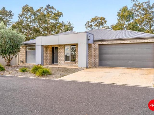 House for sale in White Hills, Bendigo