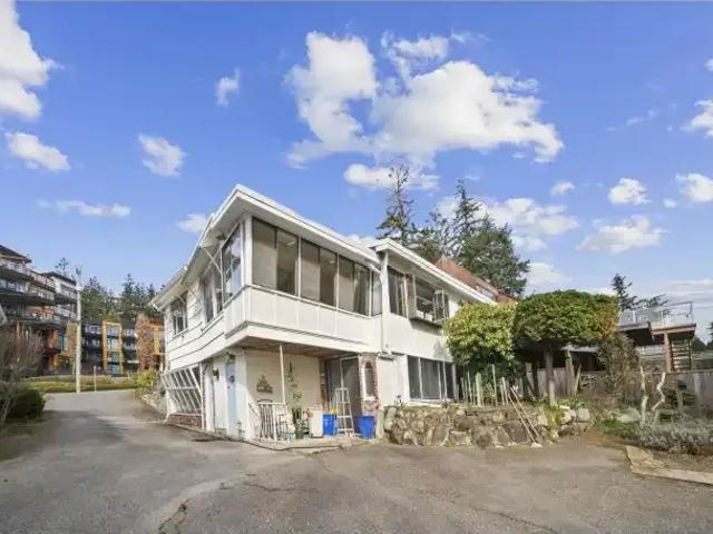 House for rent in White Rock, British Columbia