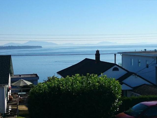 House for rent in White Rock, British Columbia