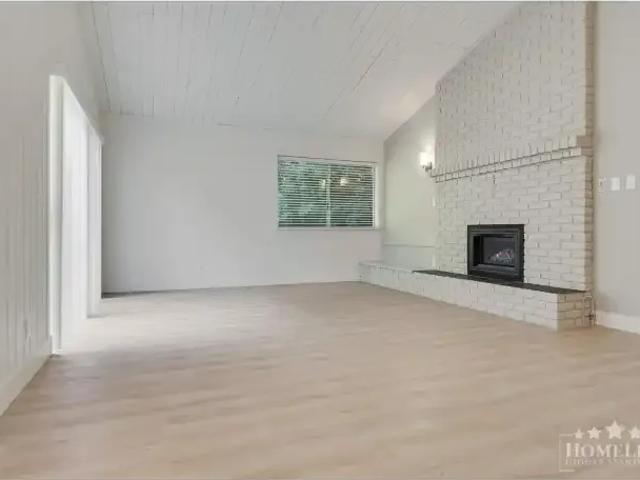 House for rent in Surrey, British Columbia