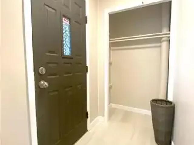 House for rent in East St. Paul, Manitoba