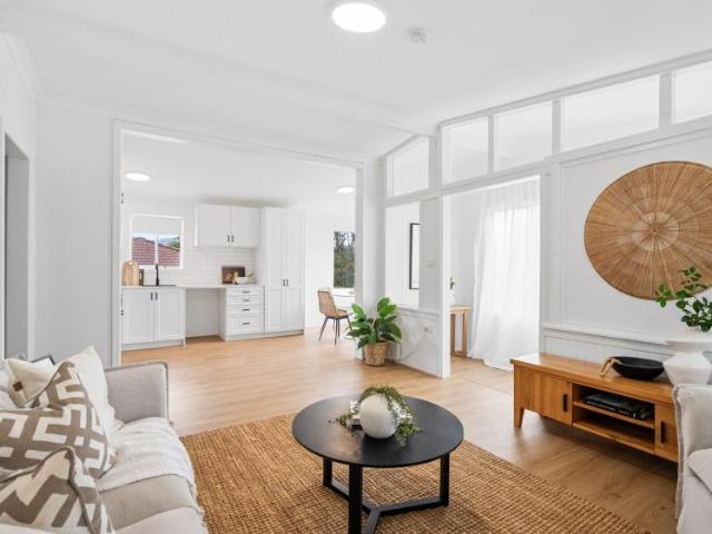 House for sale in Wyoming, Gosford