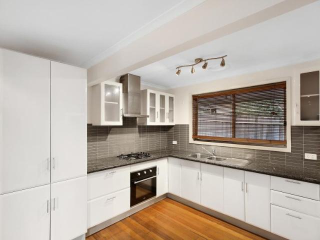 House for rent in Yallambie, Melbourne