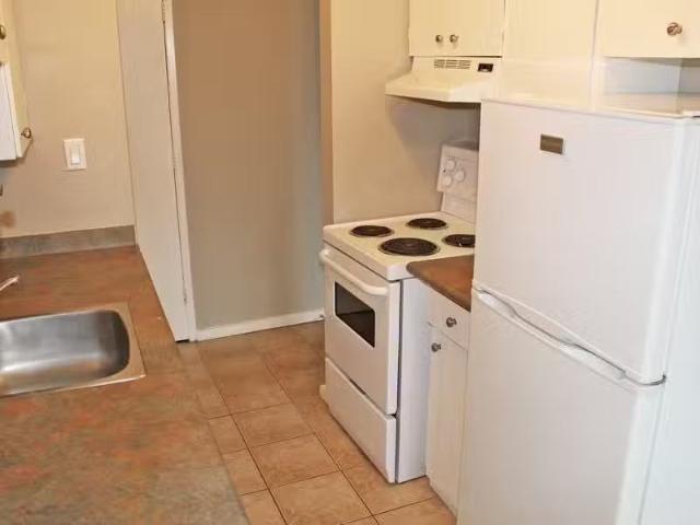 Condo for rent in Wedgewood, Alberta