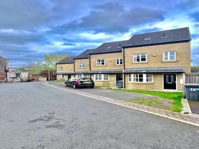 House for rent in Gomersal, West Yorkshire