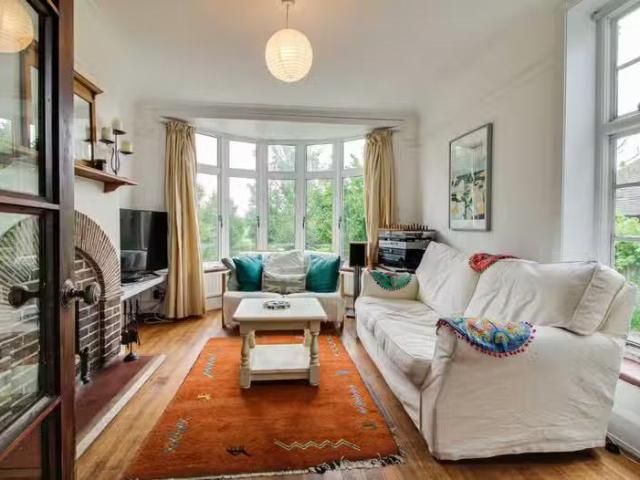 House for rent in London Borough of Merton, Merton Park