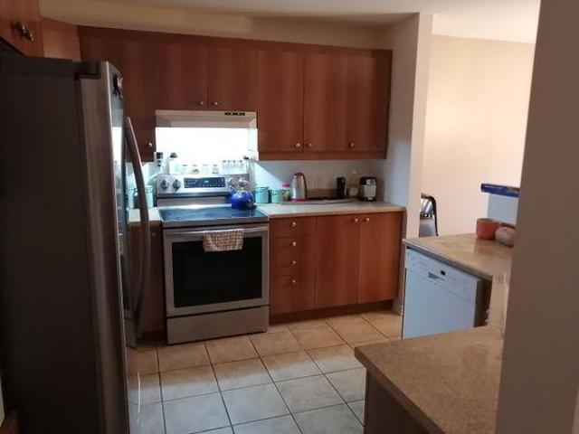 Room for rent in Sainte-dorothee, Quebec