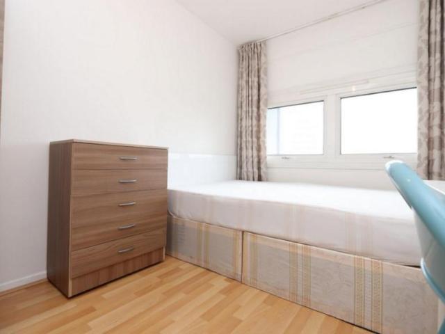 Room for rent in Kensal Town, Maida Vale