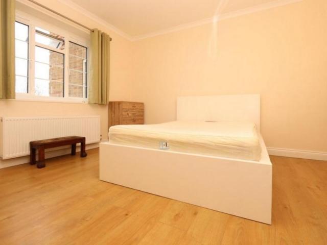 Room for rent in Maida Vale, Greater London