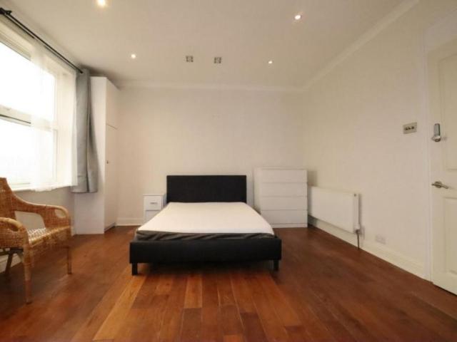 Room for rent in Kensal Town, Maida Vale