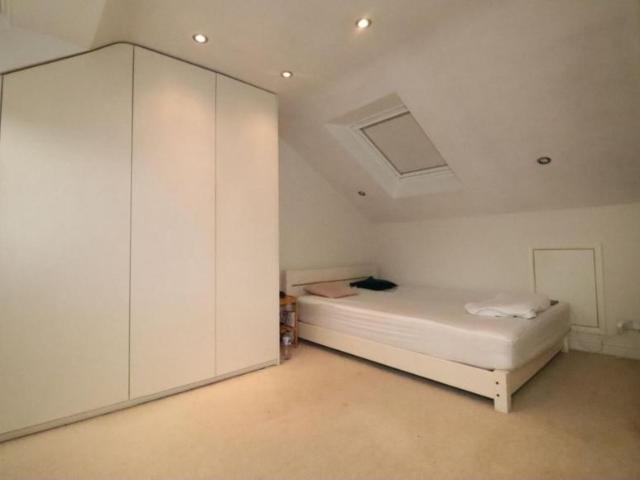 Room for rent in Kensal Town, Maida Vale