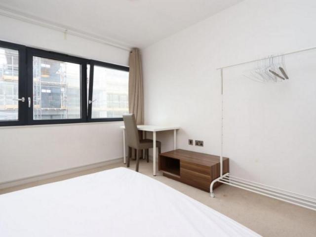Room for rent in East Greenwich, Greater London